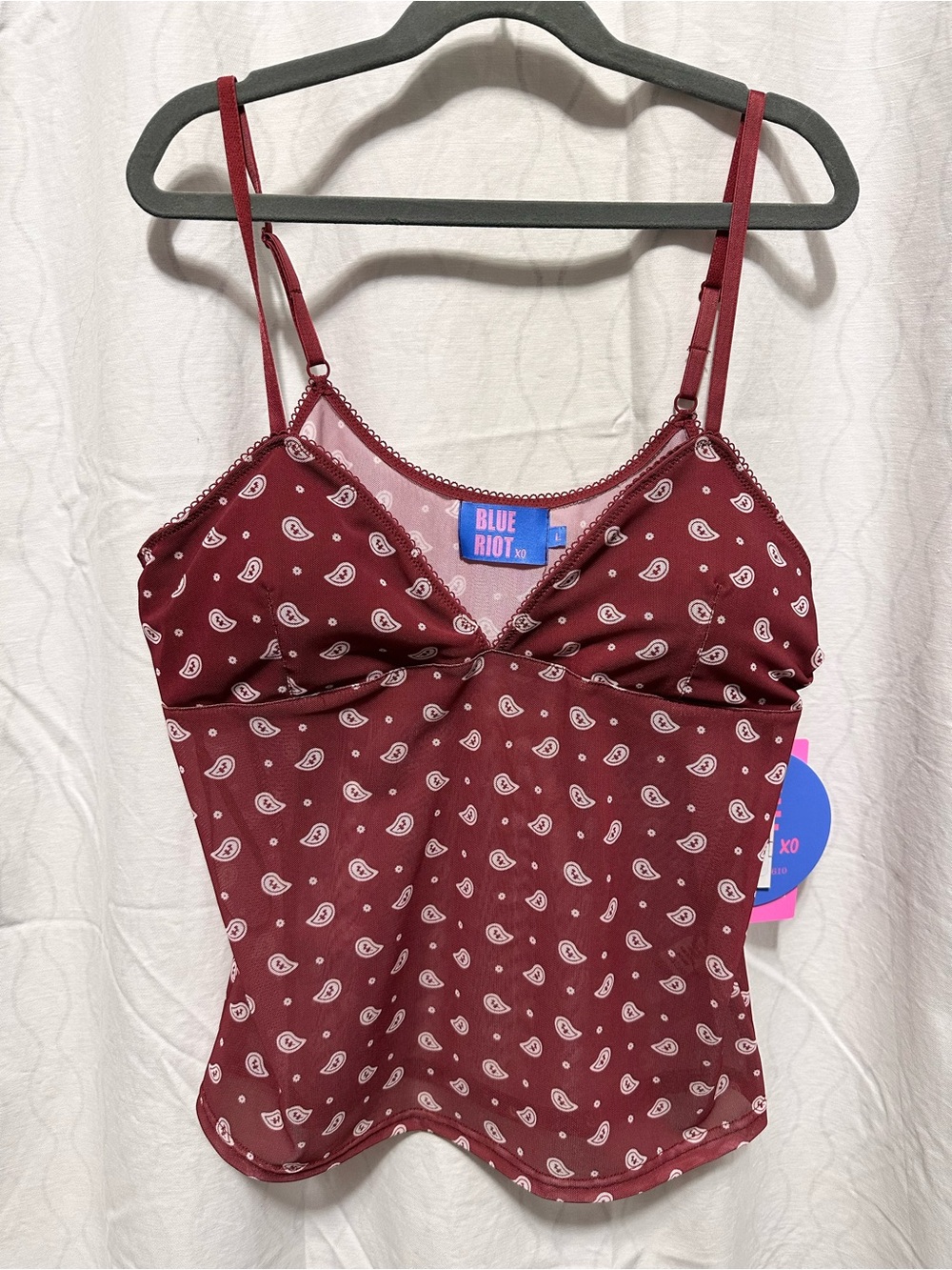 THE VINTAGE-INSPIRED PAISLEY MESH CHEMISE
BY BLUE RIOT XO size L